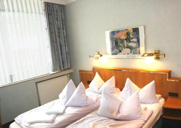 Land Gut Hotel Ritter 스타드톤 객실 사진