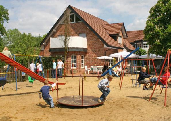 Land Gut Hotel Ritter 스타드톤 외부 사진